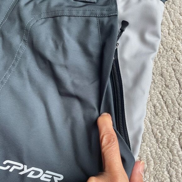 💥 Spyder Ski/ Snowboard Pants (Tahoe at Northstar) 💥 - Picture 6 of 14